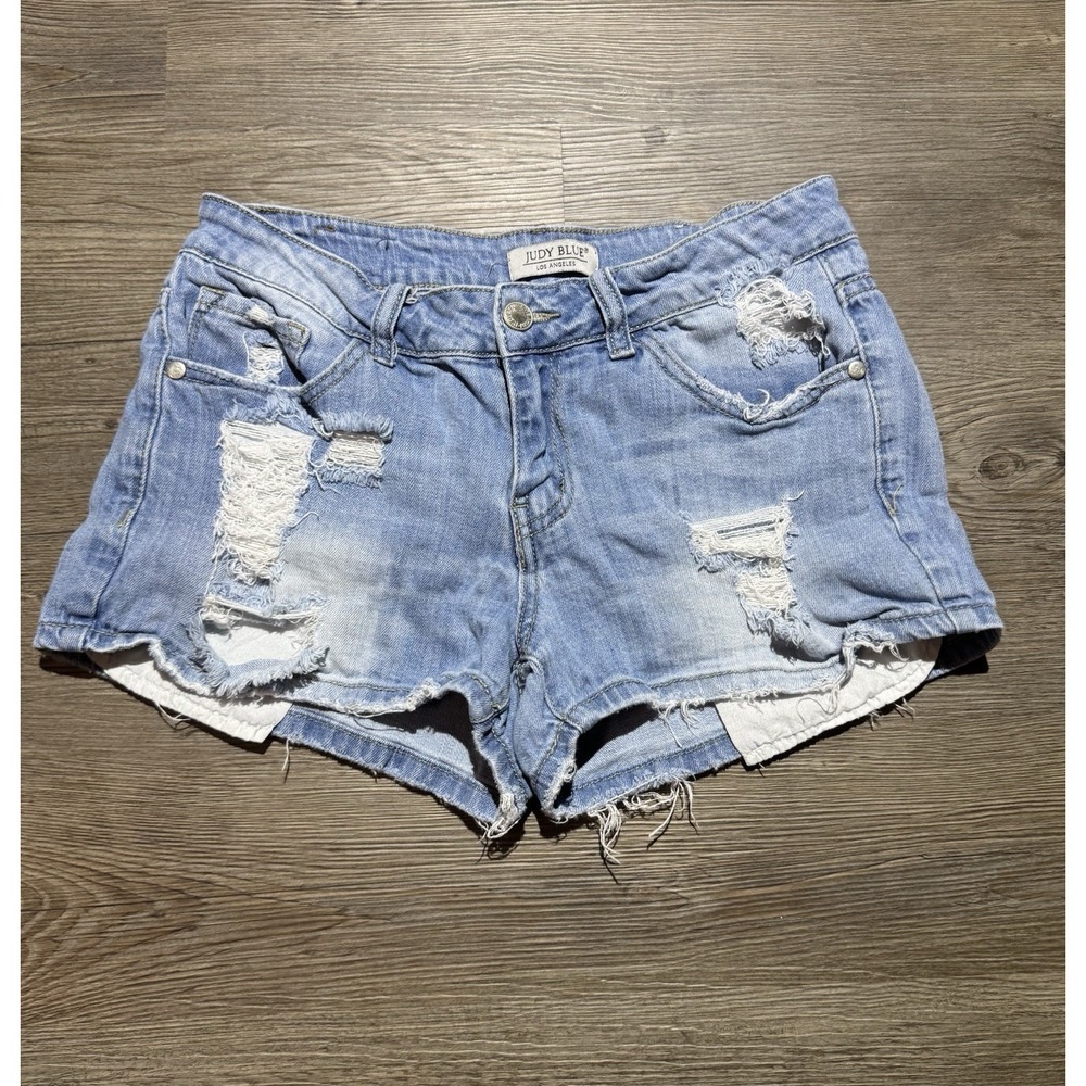 Judy Blue Womens Medium Distressed Denim Shorts Light Wash Stretch Raw Hem